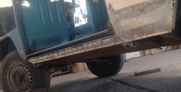 VW Kombi 72 Lowlight with sill replaced